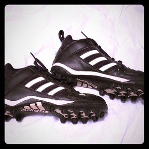 Boys Addidas Cleats Size 3